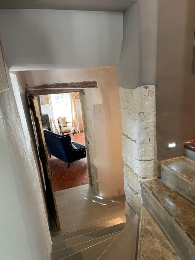 Ermitage Notre Dame De Vacquieres Bed & Breakfast Noves Екстериор снимка