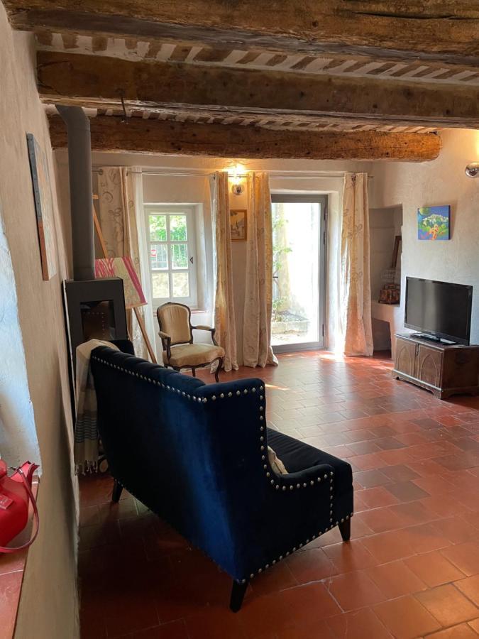 Ermitage Notre Dame De Vacquieres Bed & Breakfast Noves Екстериор снимка