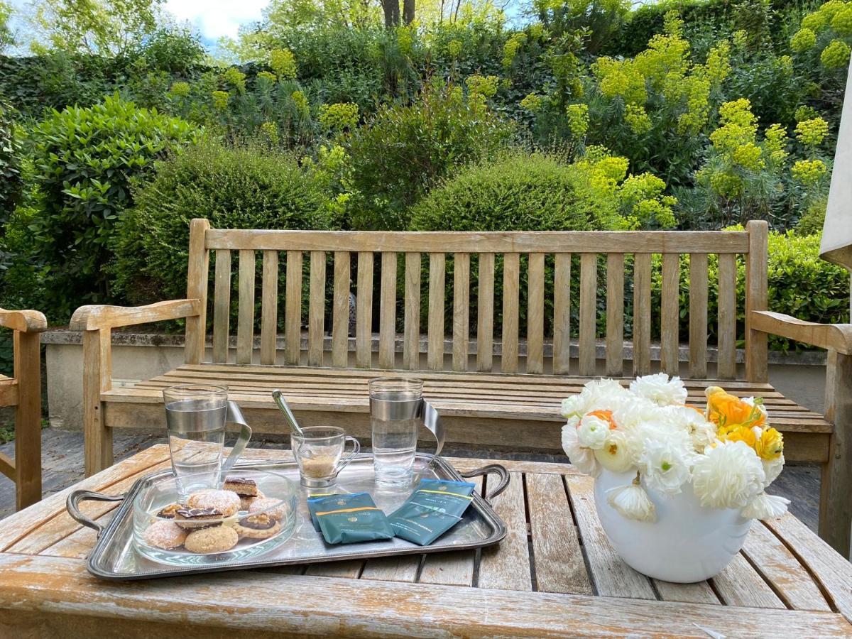 Ermitage Notre Dame De Vacquieres Bed & Breakfast Noves Екстериор снимка